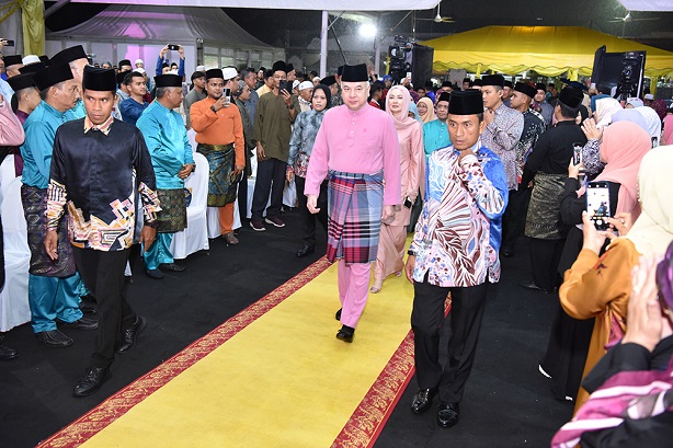 DYMM Paduka Seri Sultan Perak Darul Ridzuan Berkenan Berangkat Ke Forum Perdana Hal Ehwal Islam Sempena Ummatic Festival 3.0 : 9 Mac 2024
