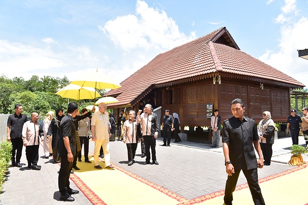 DYMM Paduka Seri Sultan Perak Darul Ridzuan Berkenan Masyhur Lenggong Geopark : 9 Mac 2024